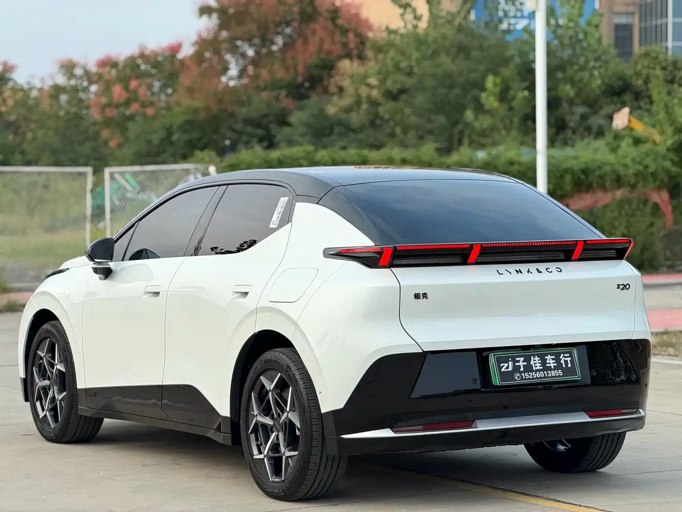 2025 Lynk & Co Z20