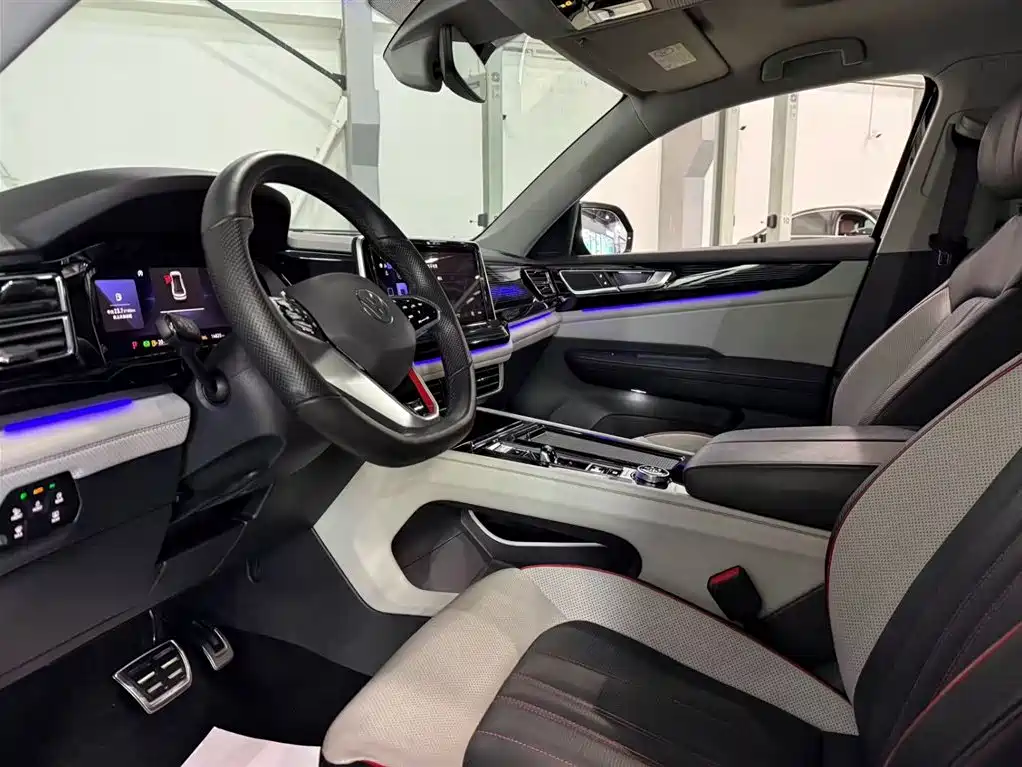 Volkswagen Teramont 2024 Teramont X 380TSI 4WD Premium Luxury Edition фото 6