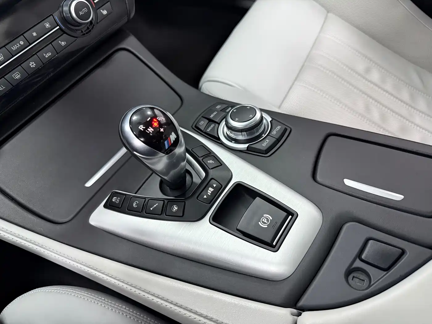BMW M5 2012 2012 M5