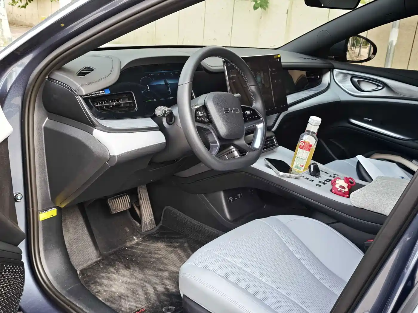BYD Seal 2024 2024 Glory Edition DM-i 1.5L 121km Luxury