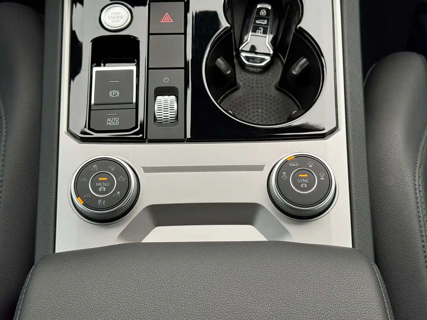 Volkswagen Touareg 2023 2022 2.0TSI Rui Shang Edition