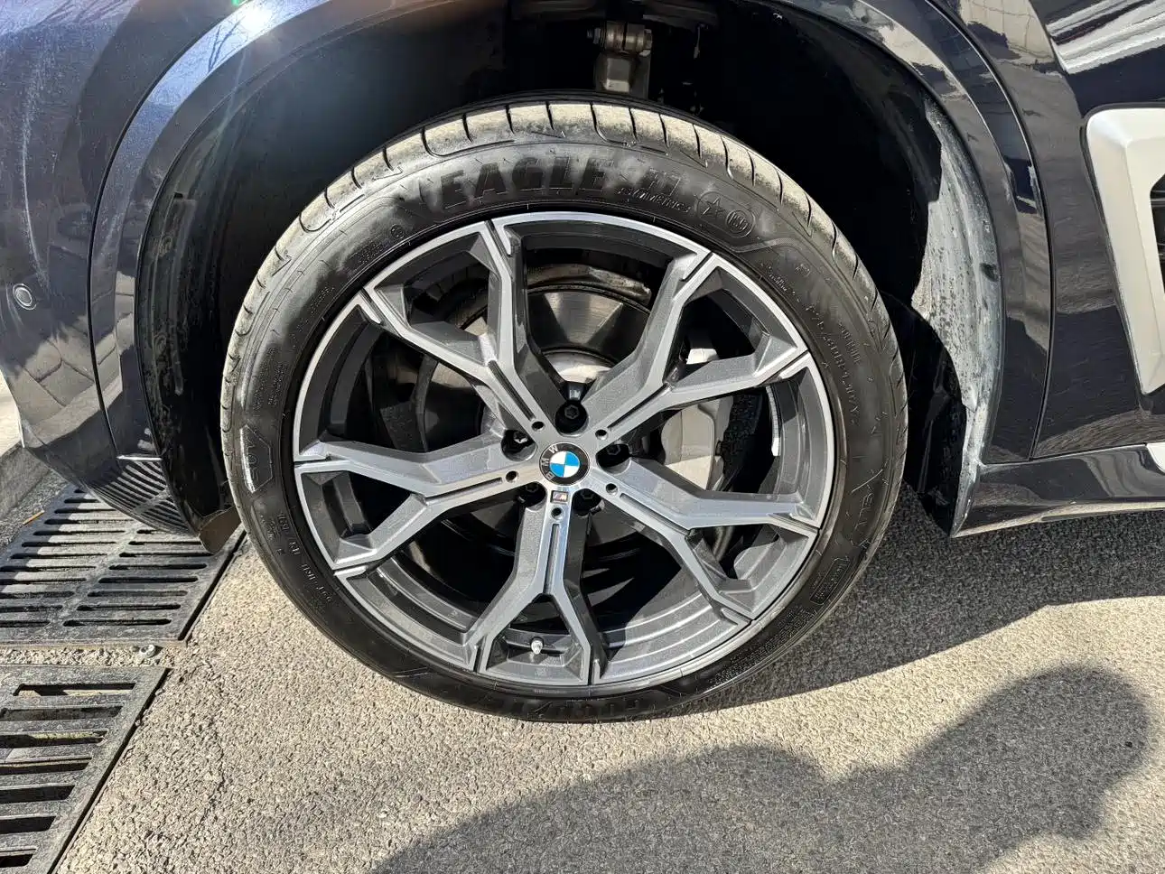 BMW X5 2023 xDrive 30Li Premium M Sport Package фото 21