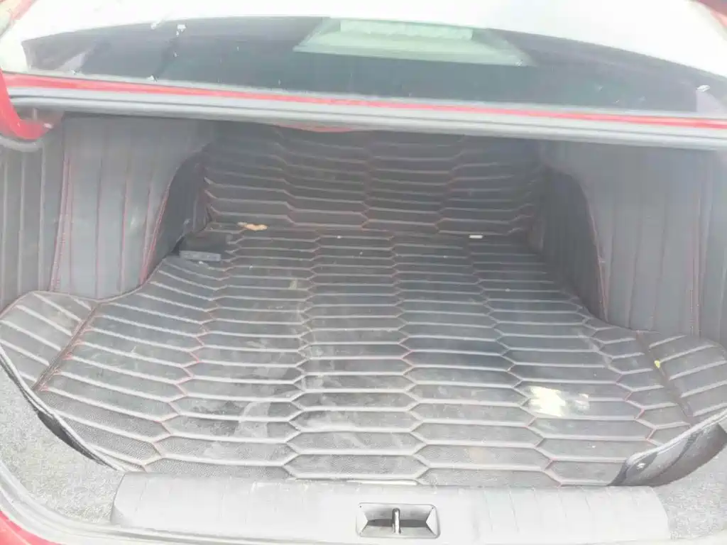 Фото 5 - Nissan Sylphy
