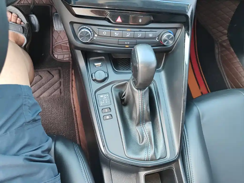Peugeot 308 2018 2018 1.6L Auto Fashion Edition