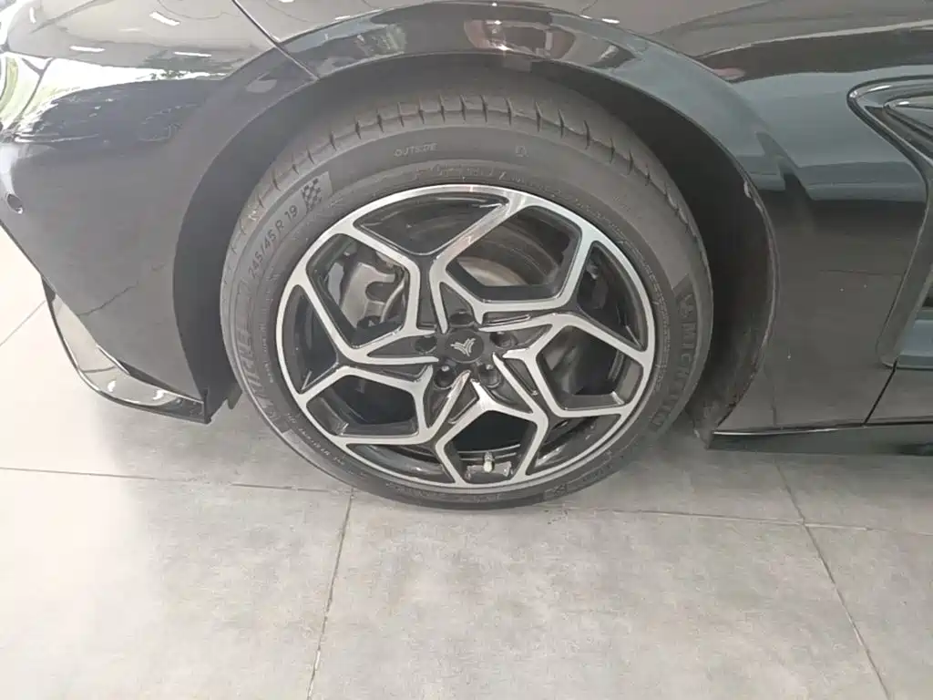 Nezha Auto Nezha GT 2024 2023 Model 560