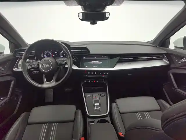 Audi A3 2021 Sportback 35 TFSI Fashion Sport — фото 5