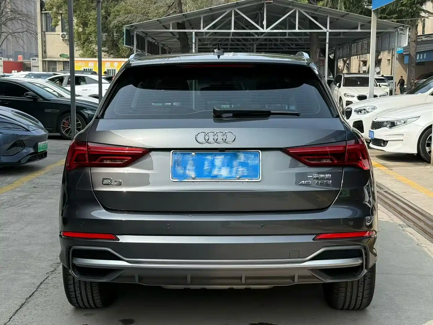 Фото 8 - Audi Q3