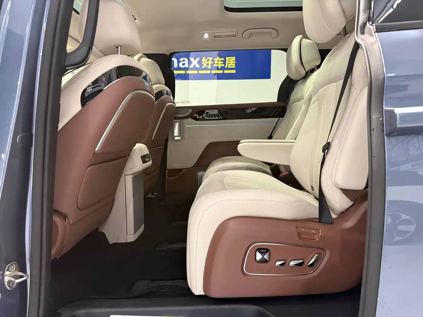 BYD Xia 2025 2025 DM-i 1.5T 100km Surpass Edition