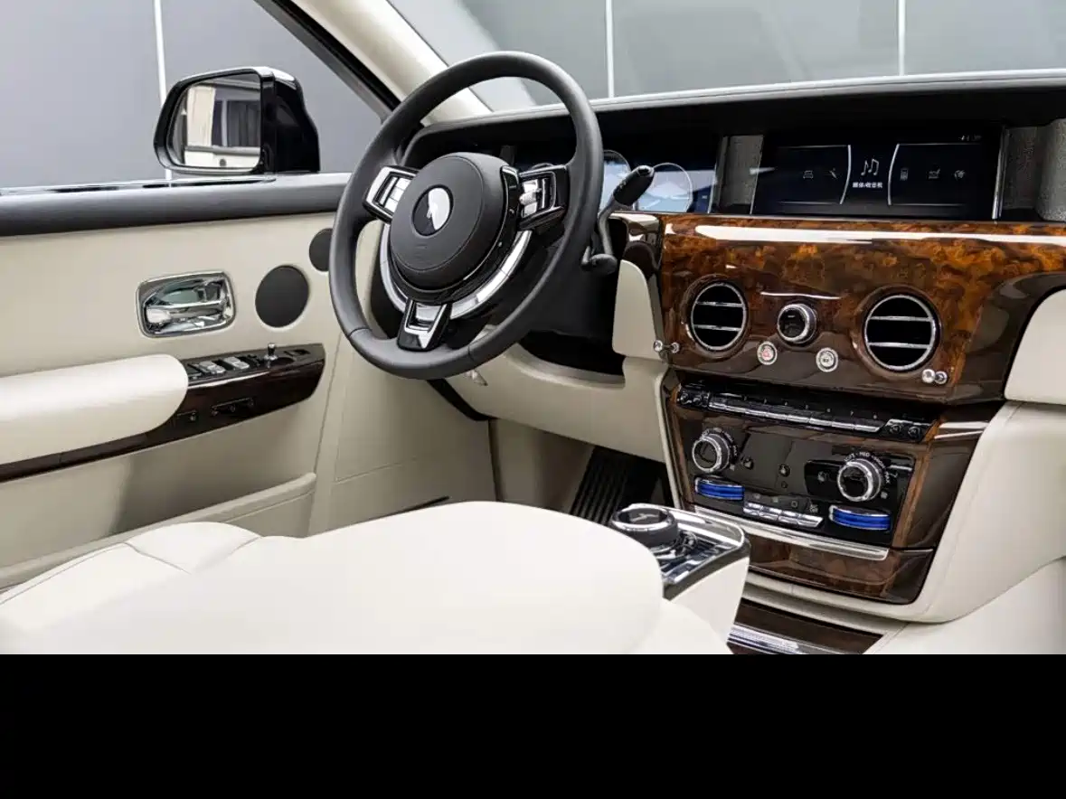 Rolls-Royce Phantom 2018 2018 6.7T Long Wheelbase Version