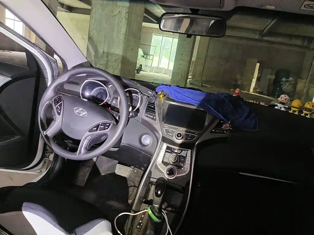 Hyundai Langdong 2017 2016 1.6L Automatic Premium Edition