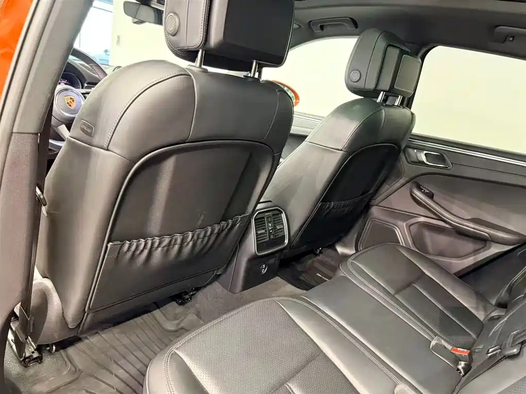 Porsche Macan 2023 Macan 2.0T фото 13