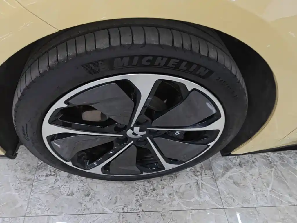 NIO ET5 2025 2025 75kWh