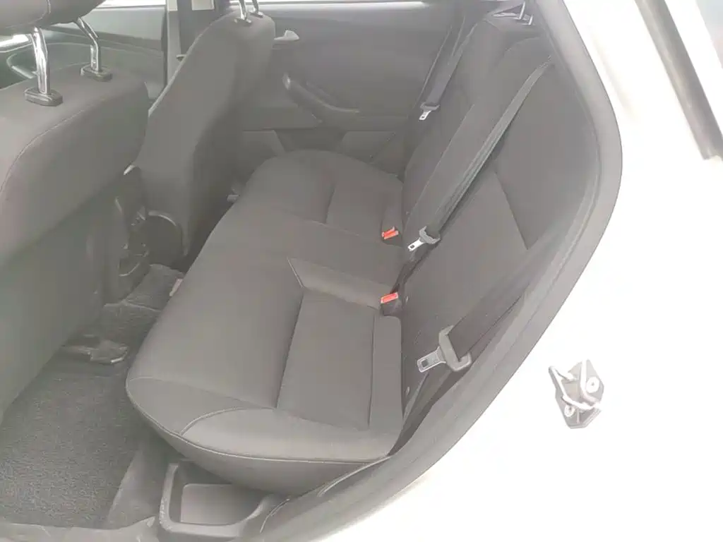 Ford Focus 2016 2015 Hatchback 1.6L Automatic Comfort