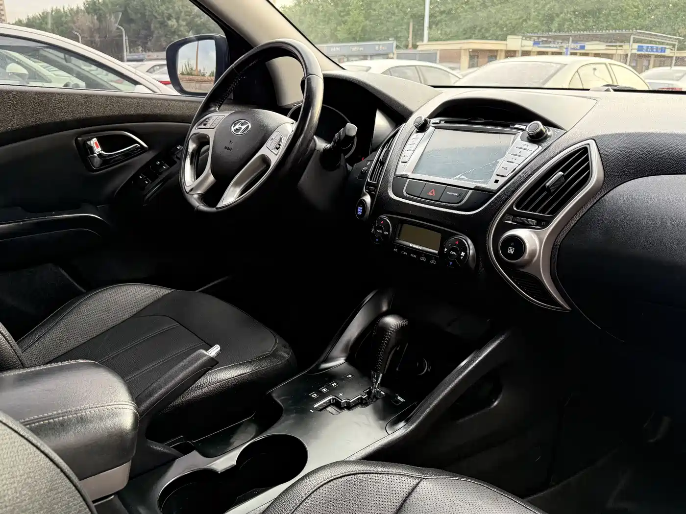 Hyundai Beijing Hyundai ix35 2013 2.0L Auto 2WD Smart GLS China IV фото 18