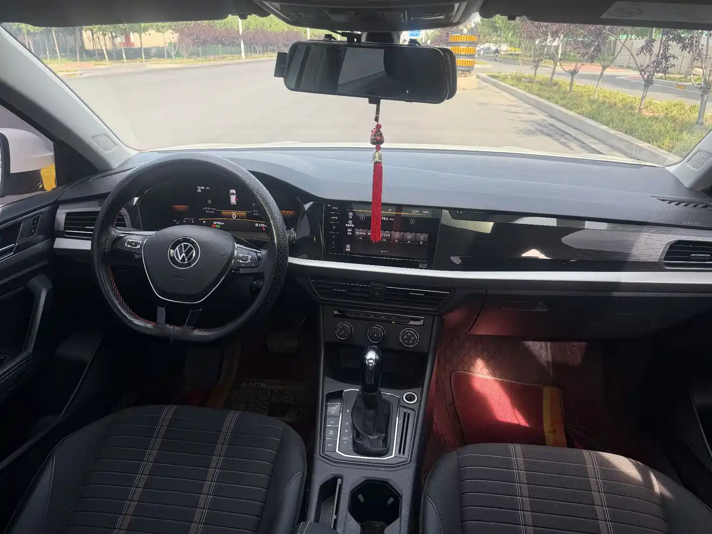 Volkswagen Lavida 2021 280TSI DSG Comfort Edition фото 9