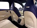 Фото 29 - Aston Martin DBX