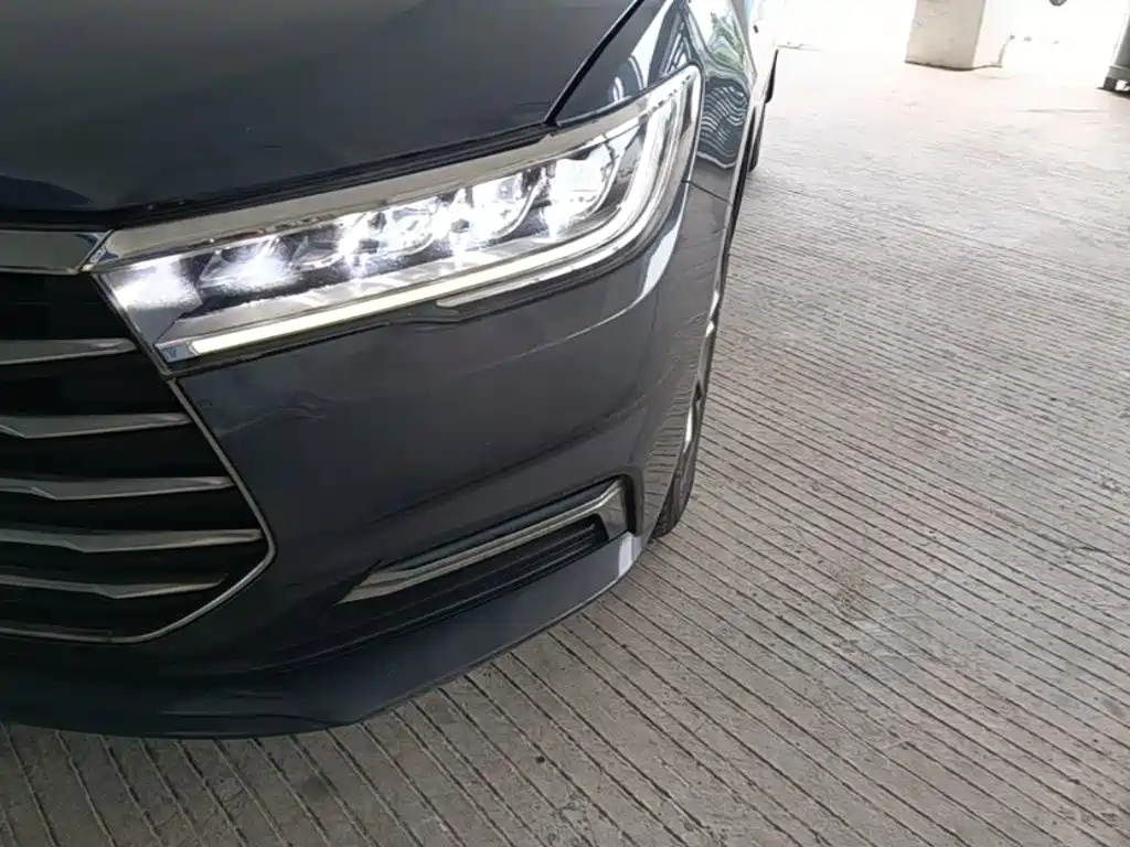 BYD Qin 2020 2019 1.5L Automatic Luxury Edition