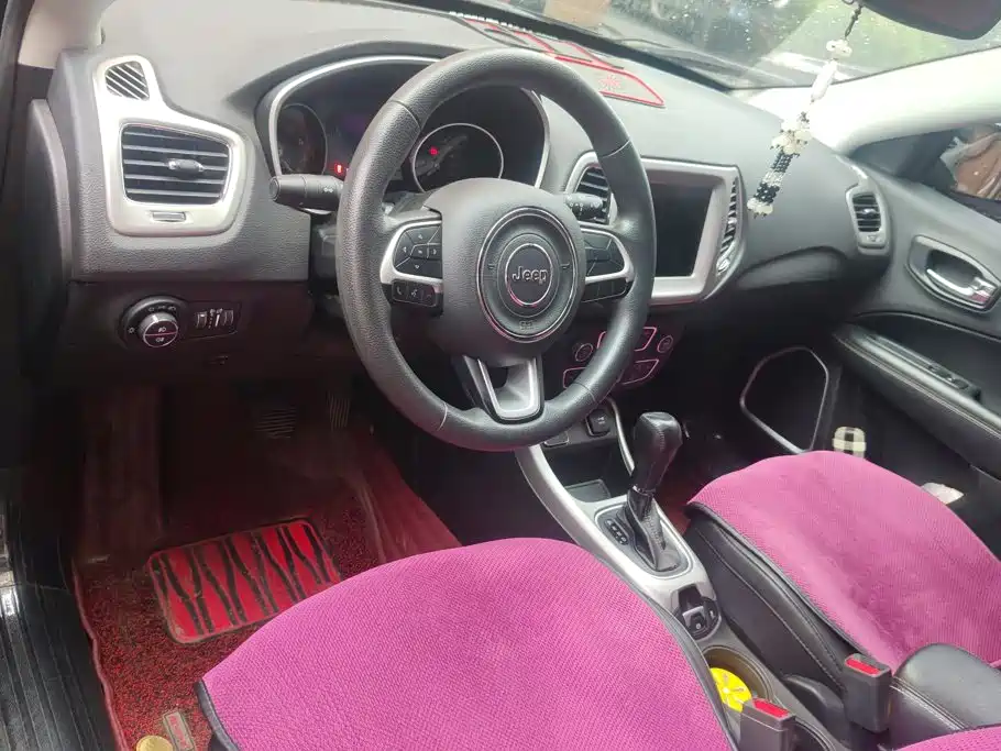 Jeep Compass 2021 2020 220T Automatic Leading Edition