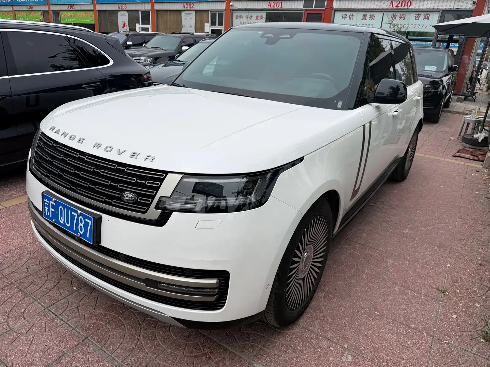Фото 1 - Land Rover Range Rover