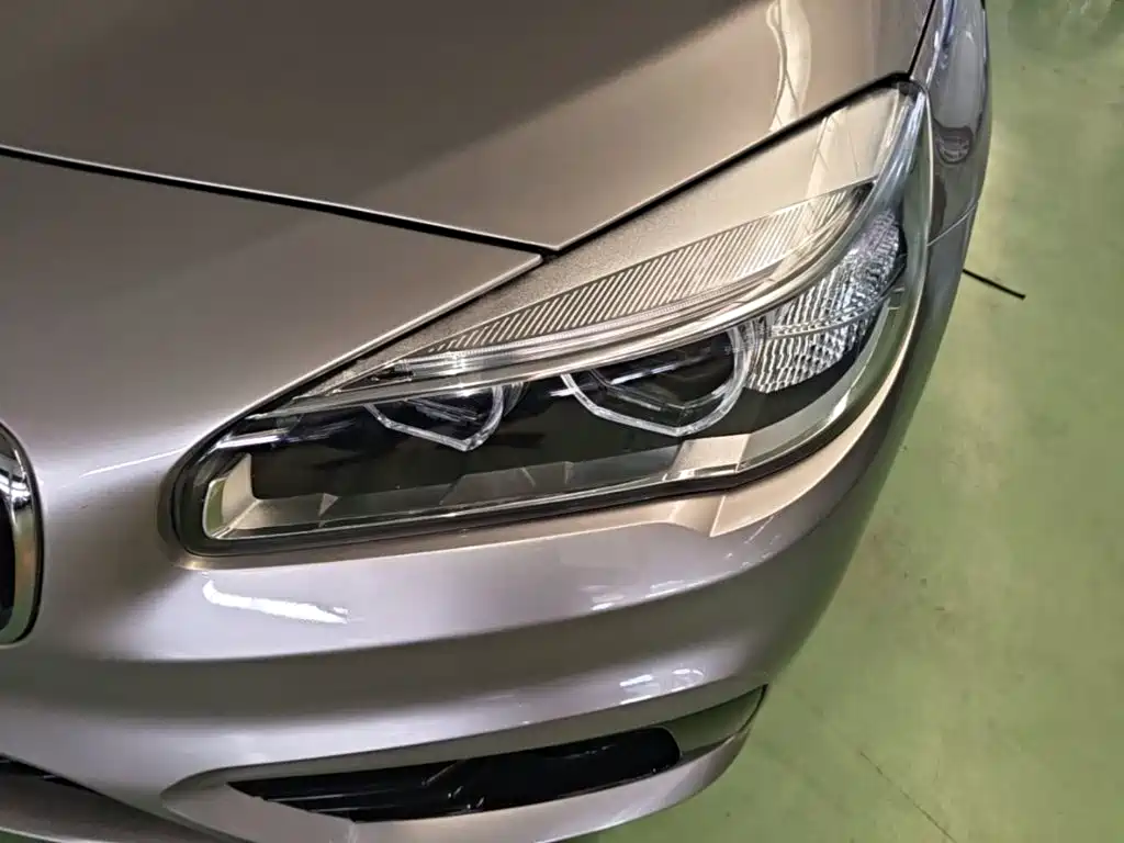 BMW 2 Series Touring 2016 2016 218i Sport Design Package