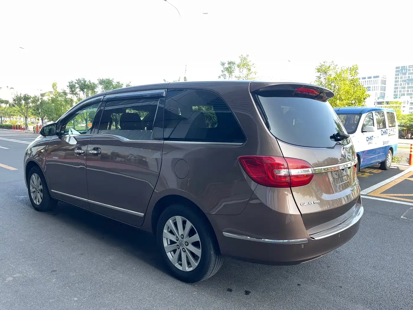 Фото 9 - Buick GL8
