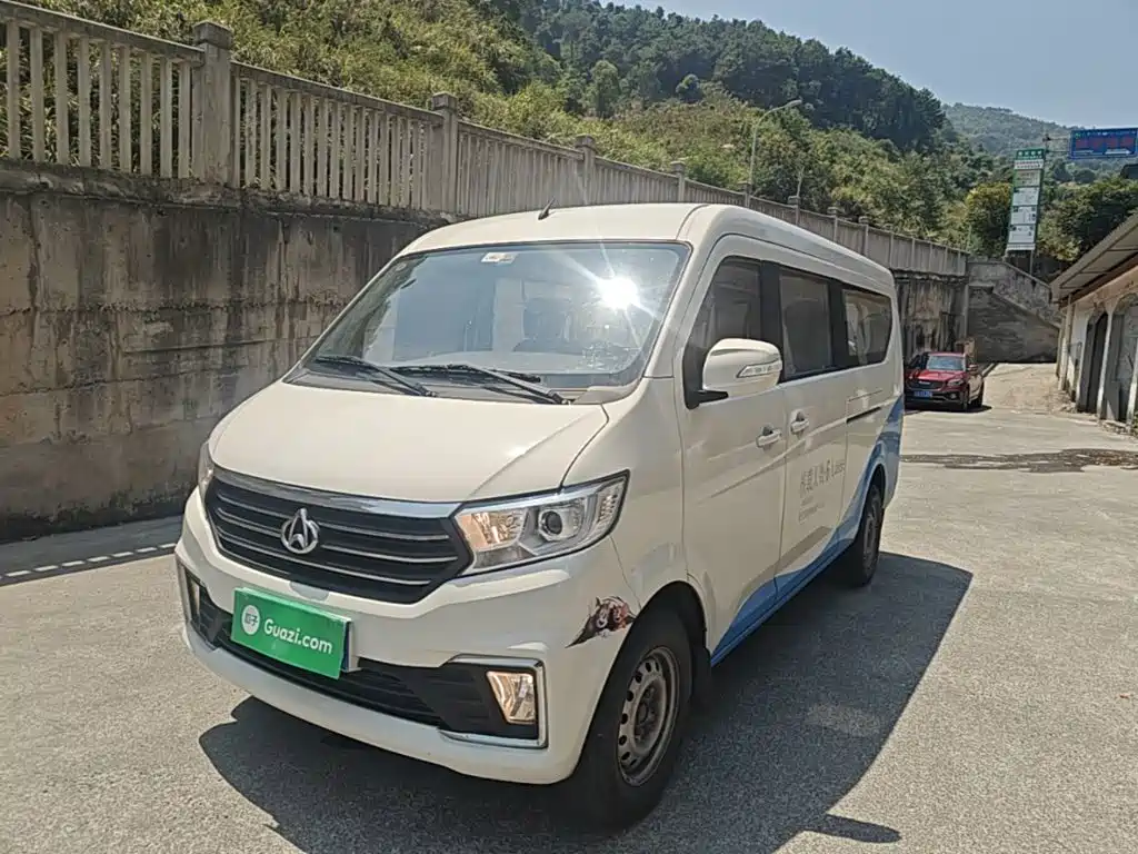 Changan Kuayue Kuayuexing V5 2024 2022 1.5L Luxury 5-7 Seater Passenger Vehicle JL473QH