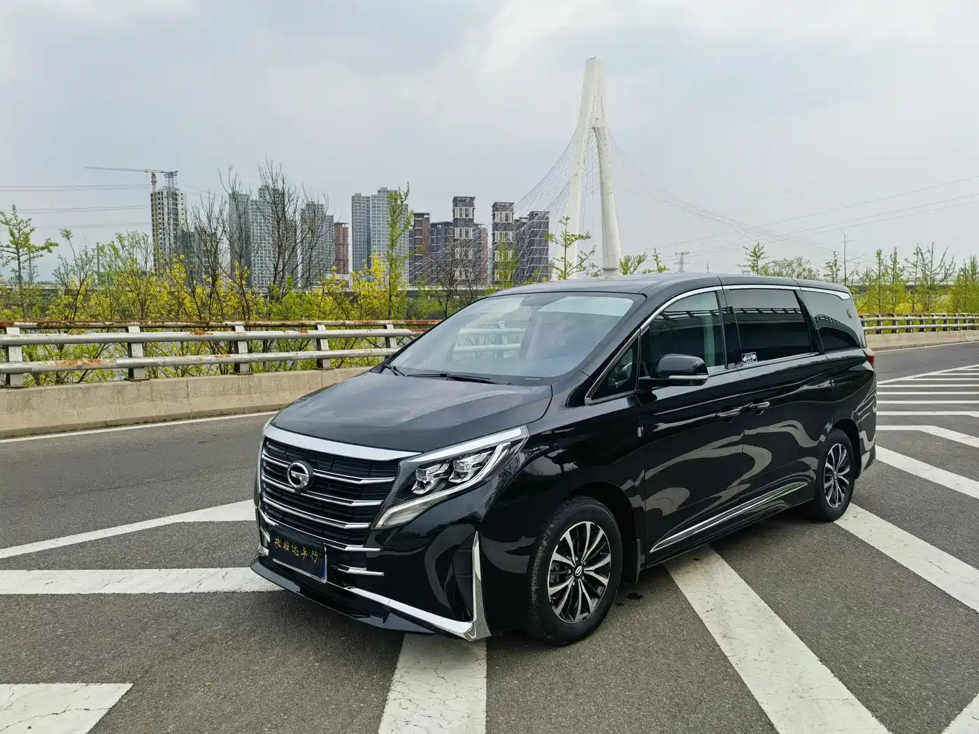 GAC Trumpchi Trumpchi M8 2023 Leading Series 390T Premium Edition