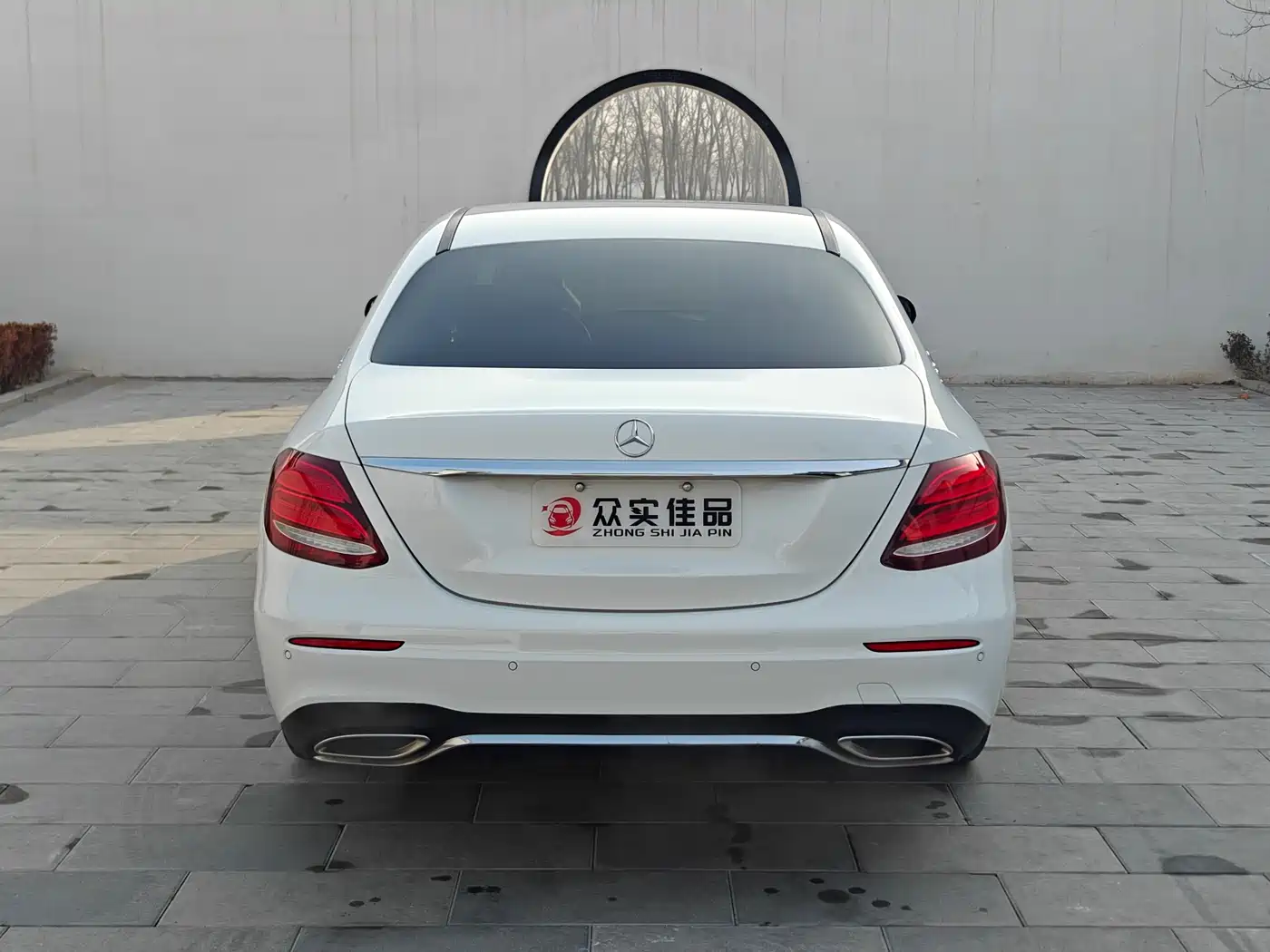 Mercedes-Benz E-Class 2016 E 200 L Sport Type фото 8