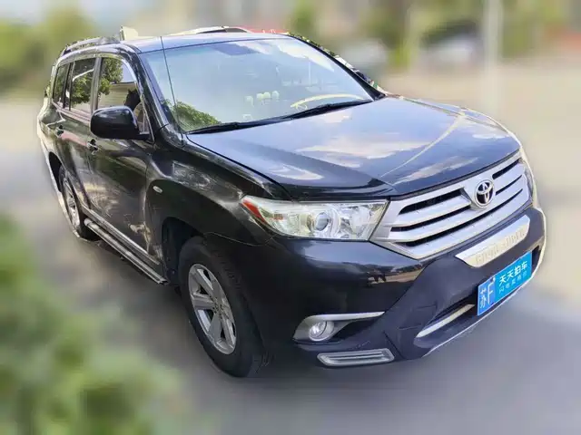 Toyota Highlander 2012 2.7L 2WD 5-seater Elite Edition — фото 3
