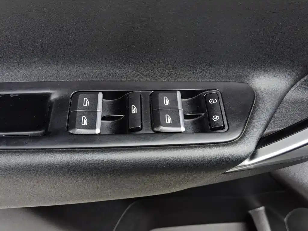 Geely Atlas 2016 2016 1.8TD Automatic Wisdom Type