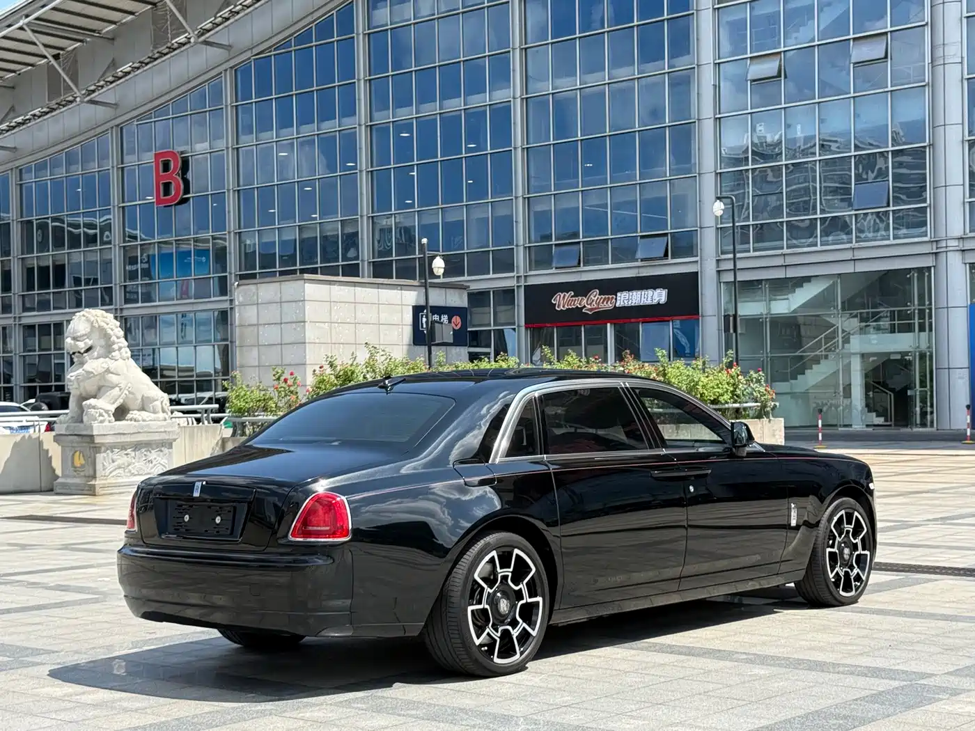 Rolls-Royce Ghost 2013 2012 6.6T Extended Version