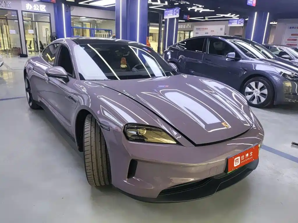 Porsche Taycan 2024 2024 Taycan 4