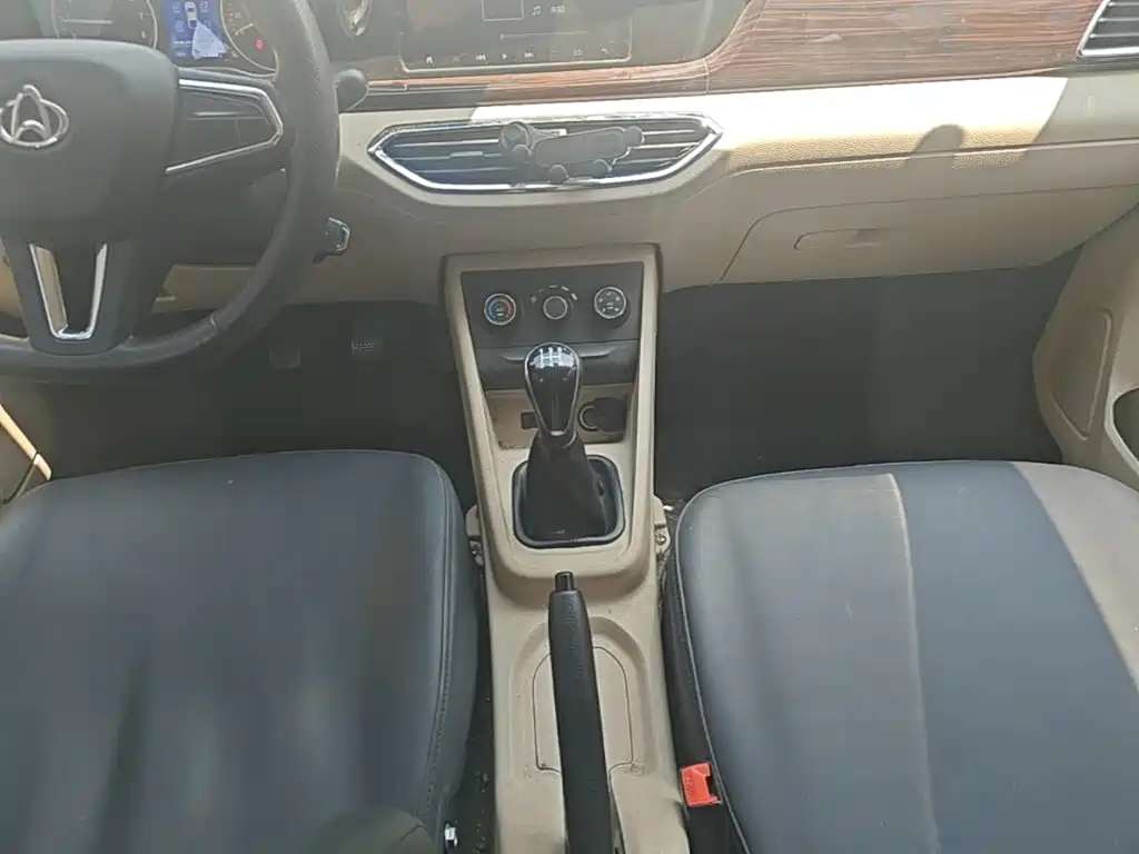 Changan Kuayue Kuayuexing V5 2024 2022 1.5L Luxury 5-7 Seater Passenger Vehicle JL473QH