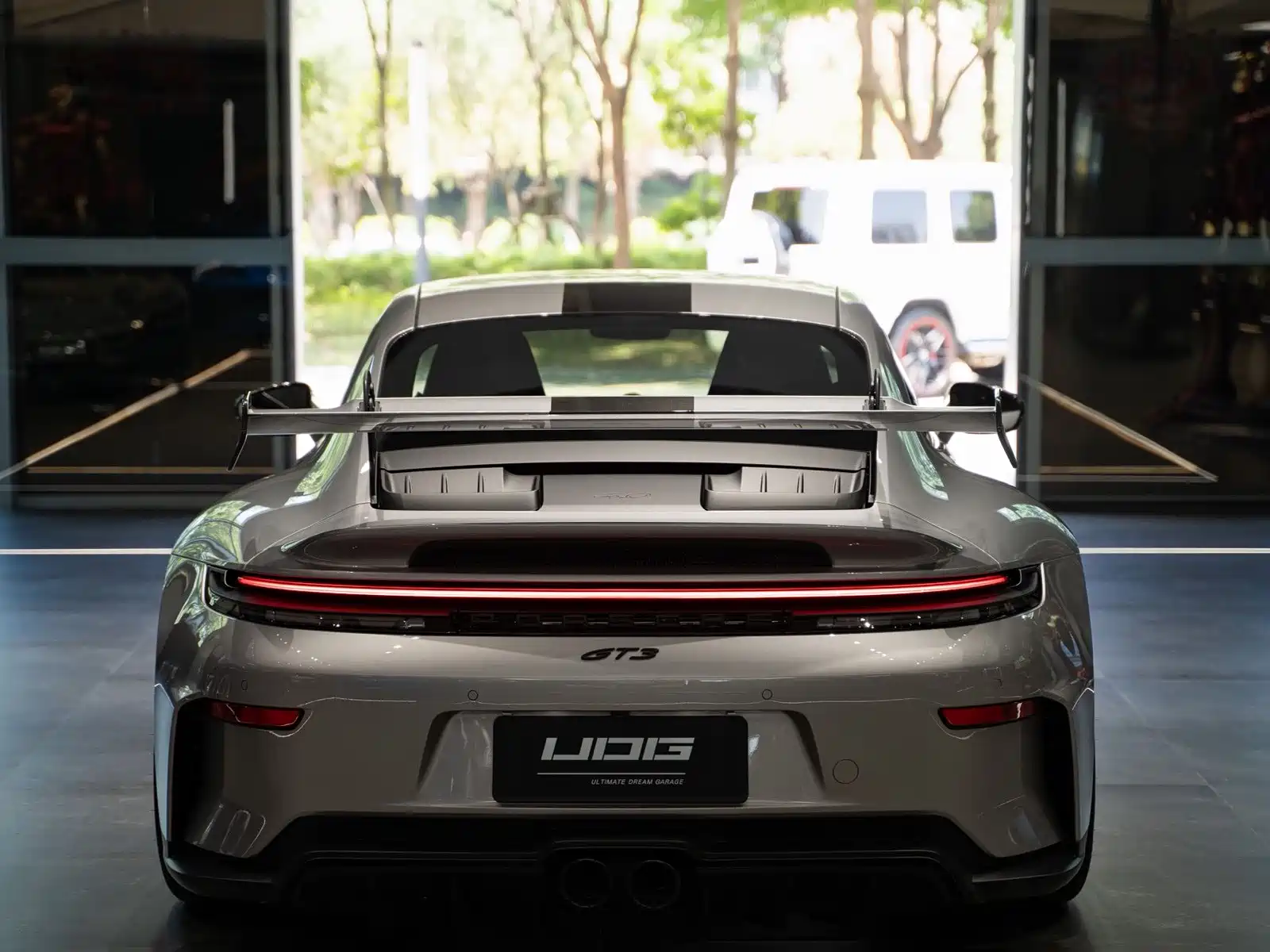 Photo 4 - Porsche 911