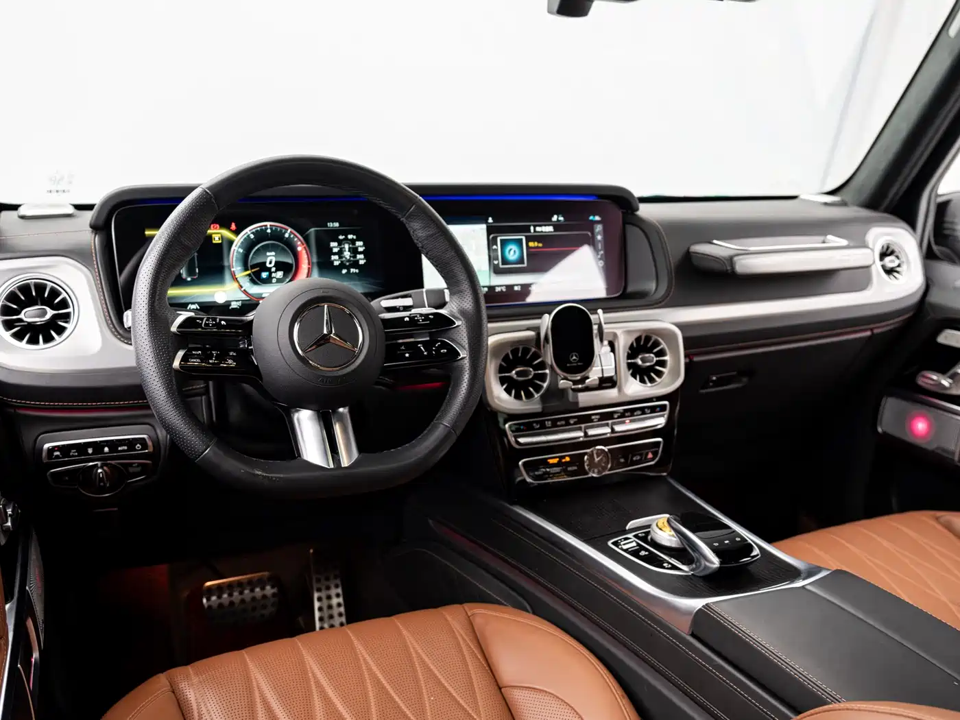 Mercedes-Benz G-Class 2024 G 500 фото 6