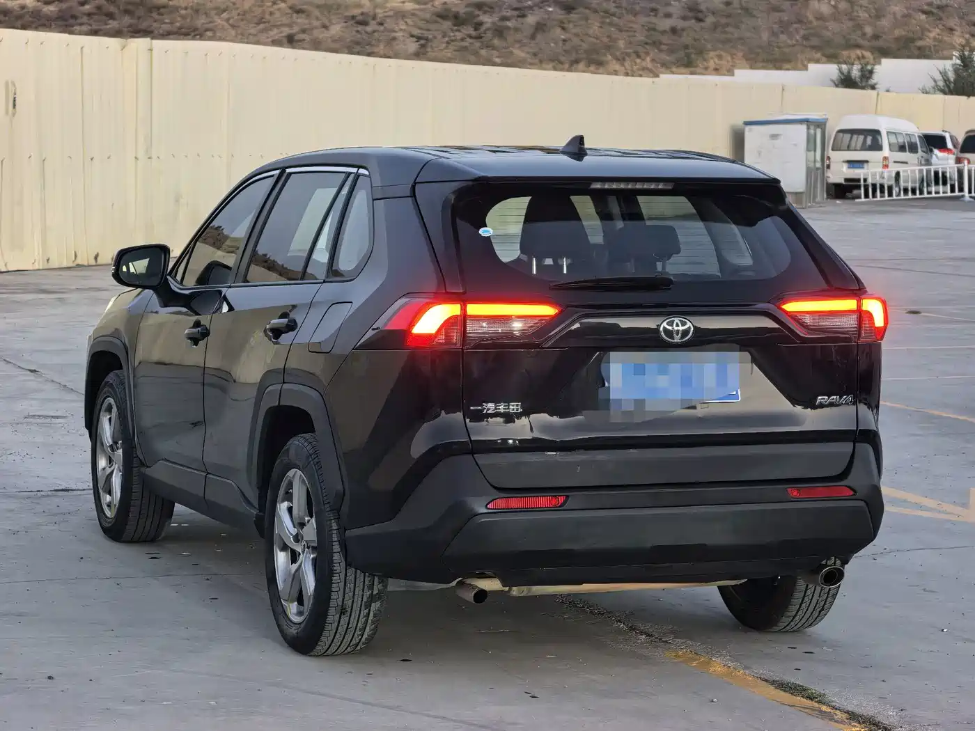 Toyota RAV4 2023 2023 2.0L CVT FWD Style Plus Edition
