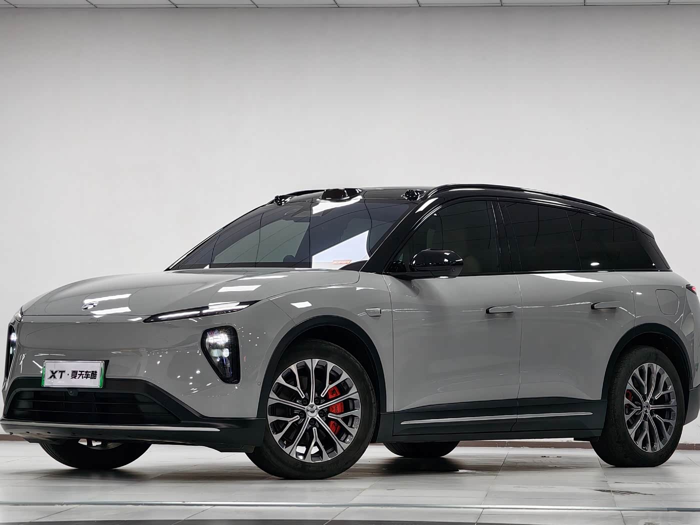NIO ES6