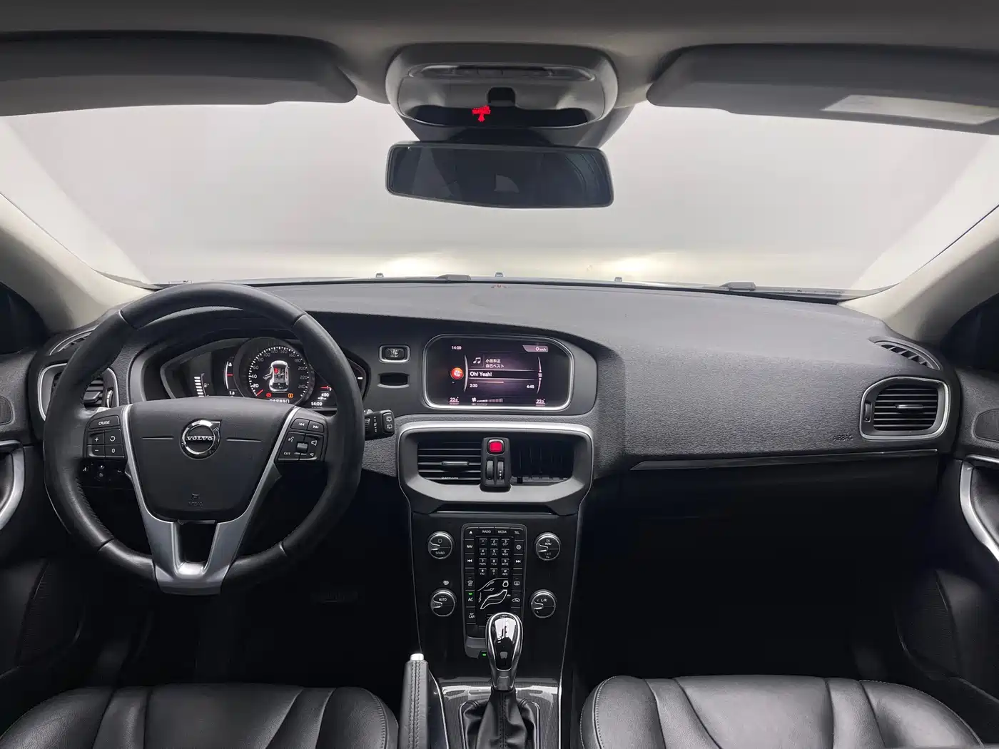 Volvo V40 2019 2019 T3 Momentum
