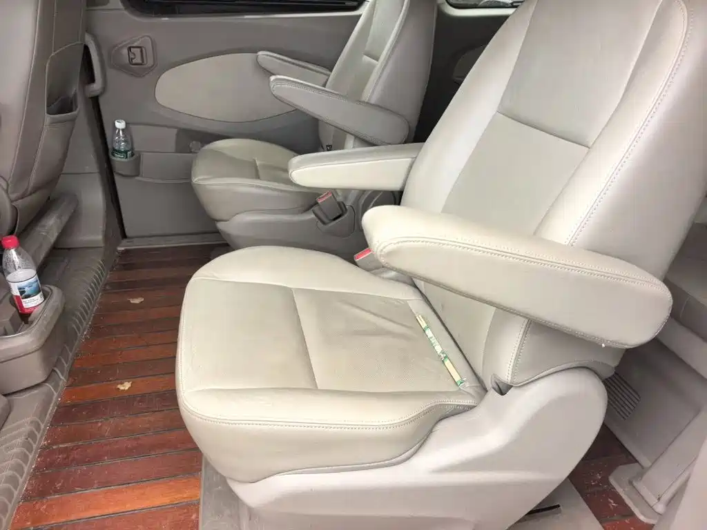 Ford Tourneo 2018 2017 2.0T Automatic Smart Elite Edition