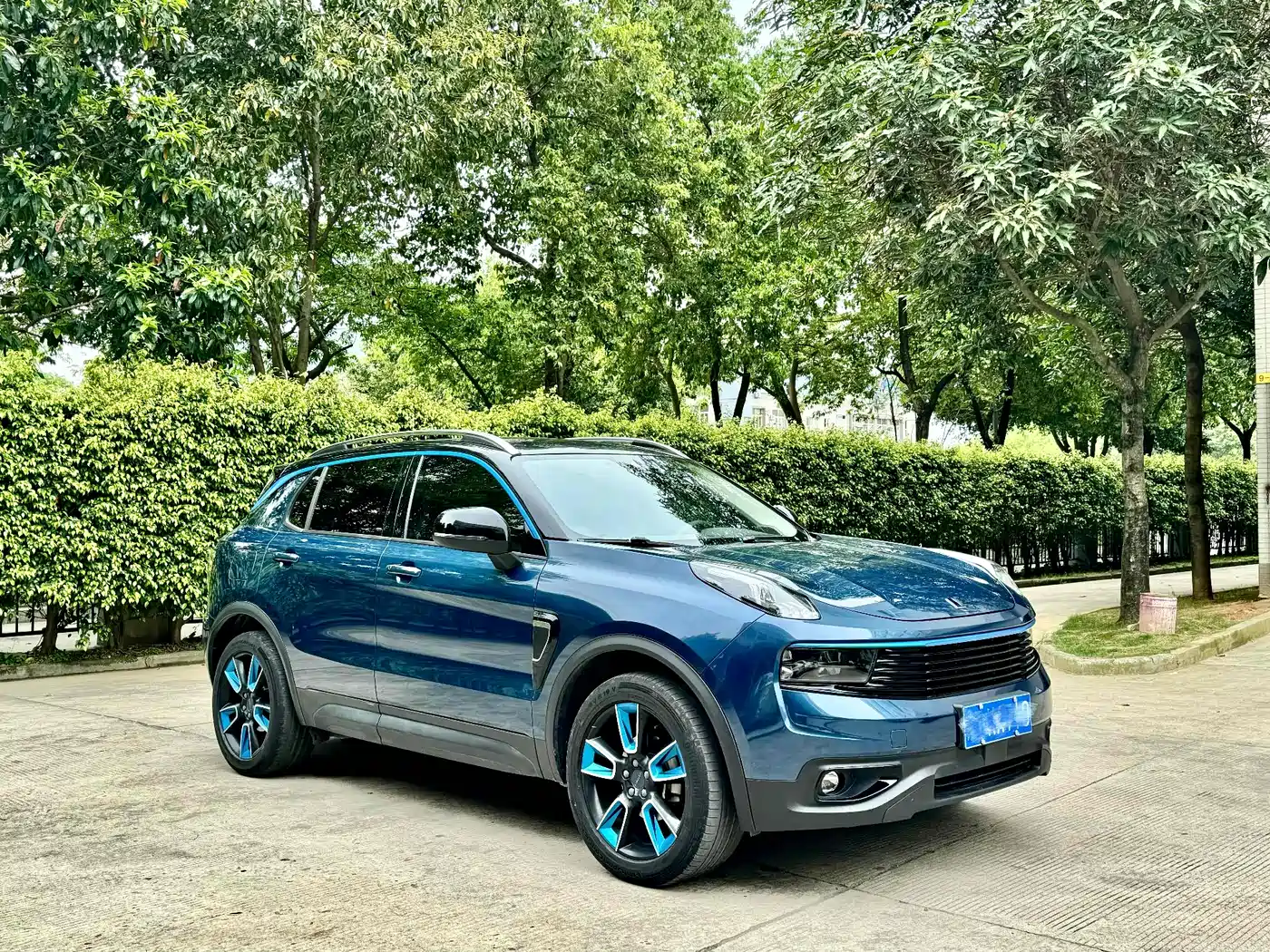 Lynk & Co 01 2017 2.0T 2WD Pro Version фото 3