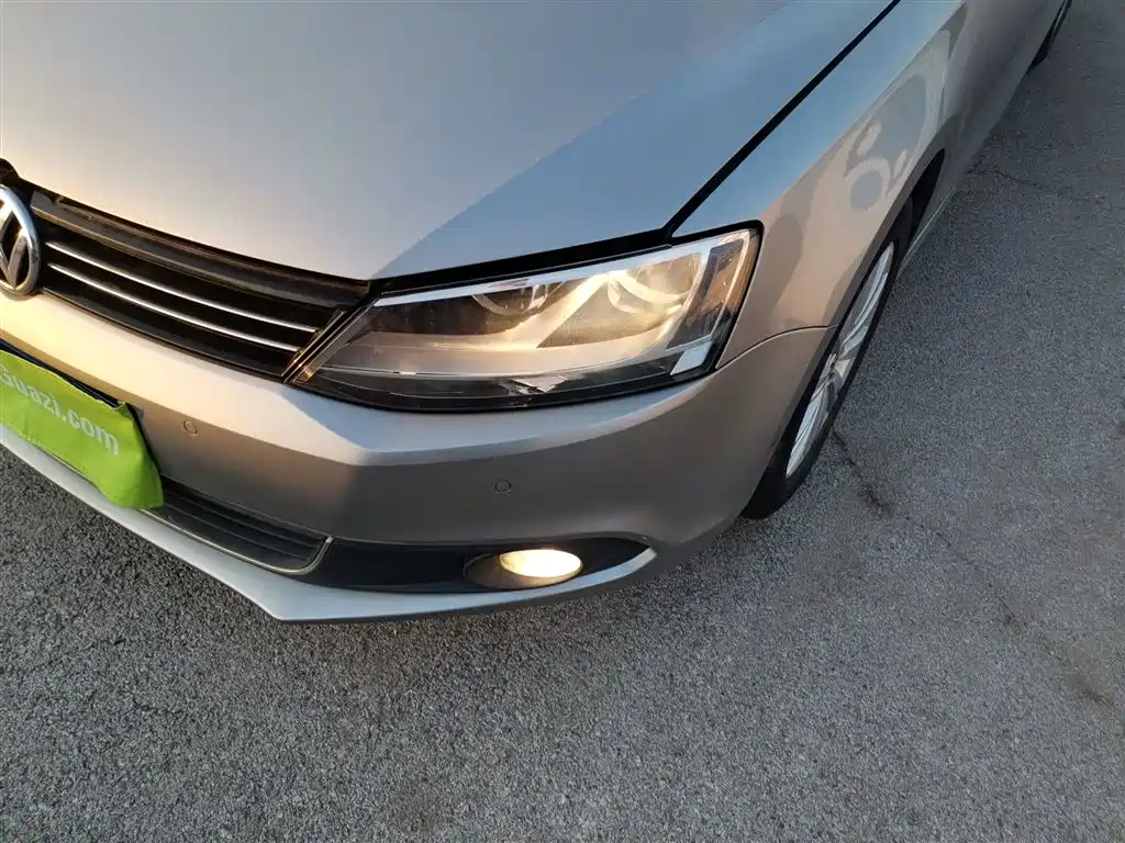 Volkswagen Sagitar 2014 1.4TSI Automatic Luxury фото 19