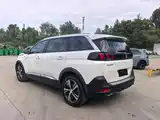 صورة 7 - Peugeot 5008
