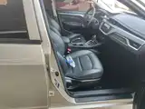 Фото 25 - Geely Vision