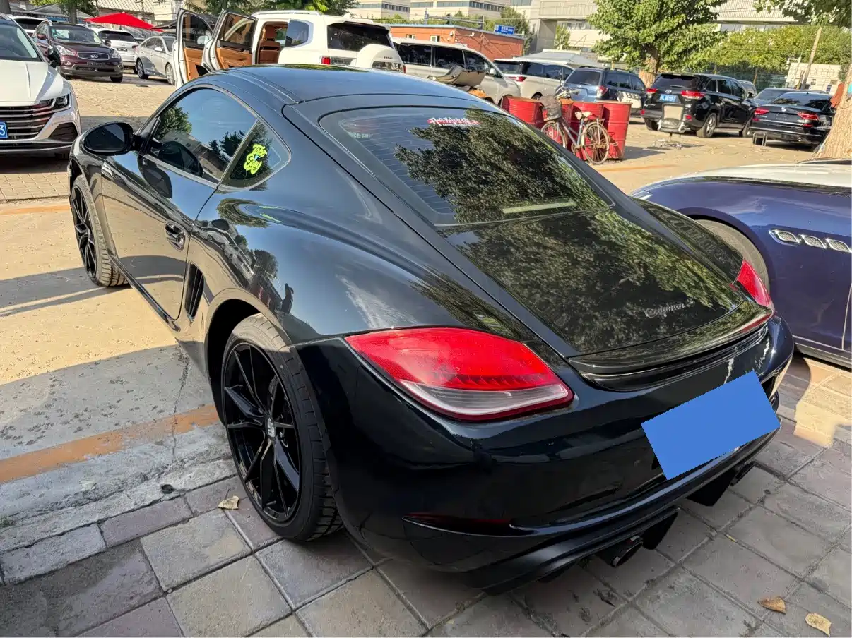 Porsche Cayman 2011 2009 Cayman 2.9L