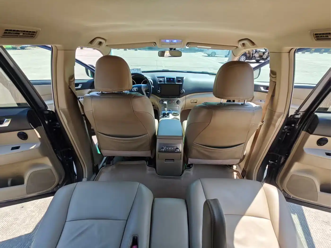 Toyota Highlander 2012 2.7L 2WD 7-Seat Elite фото 7