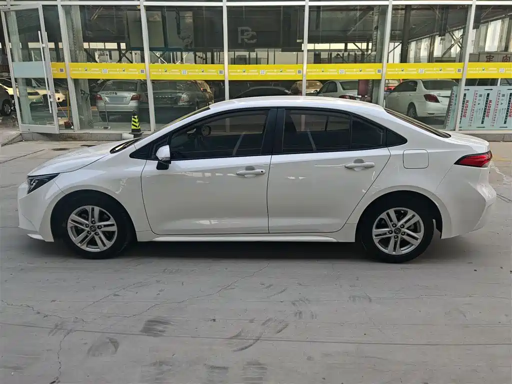 Toyota Levin 2021 TNGA 1.5L CVT Leading Edition фото 16