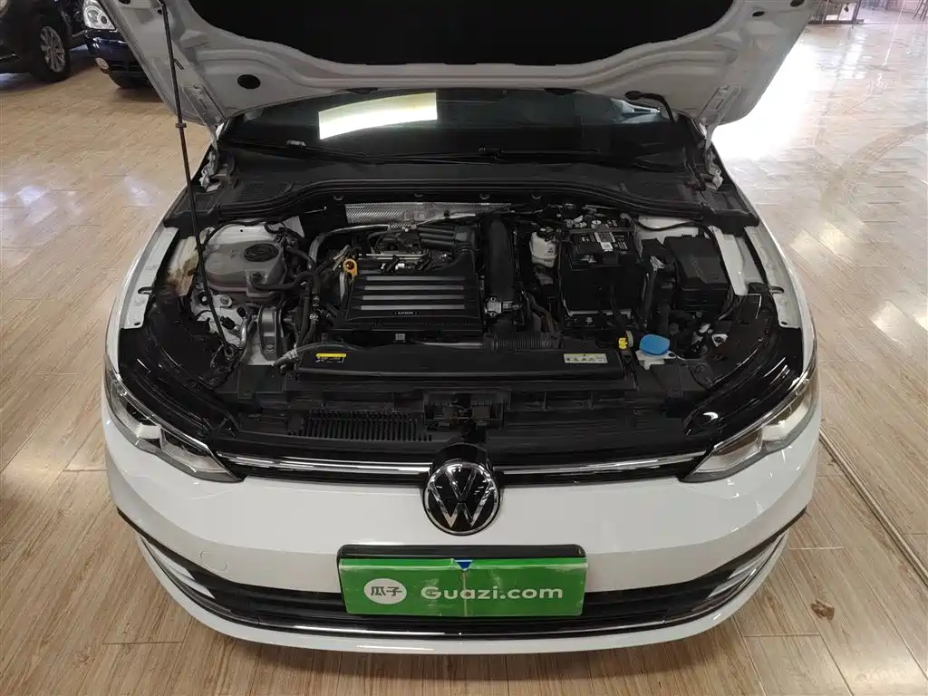 Volkswagen Golf 2023 280TSI DSG Pro фото 20