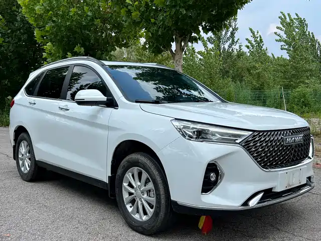 Haval M6 2023 PLUS 1.5T Manual Luxury Smart Connect — фото 3