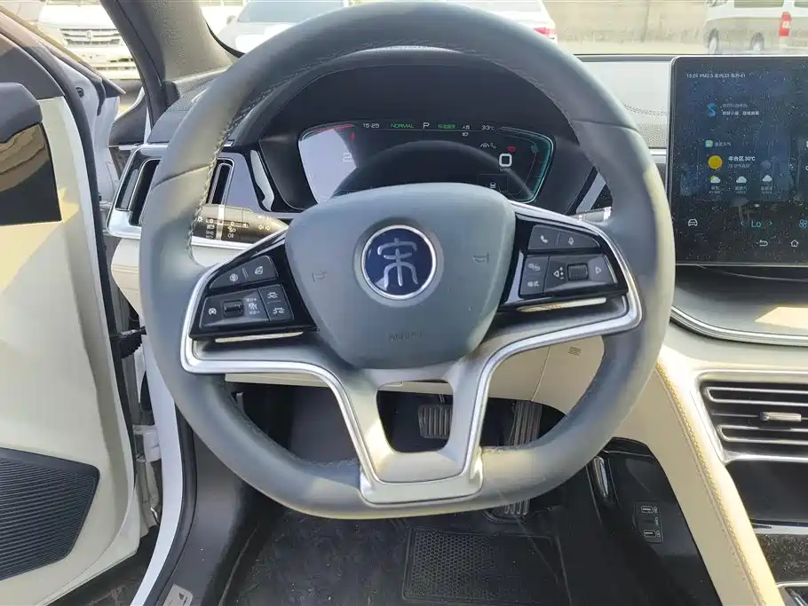 BYD Song PLUS PHEV 2021 EV Premium Model фото 15