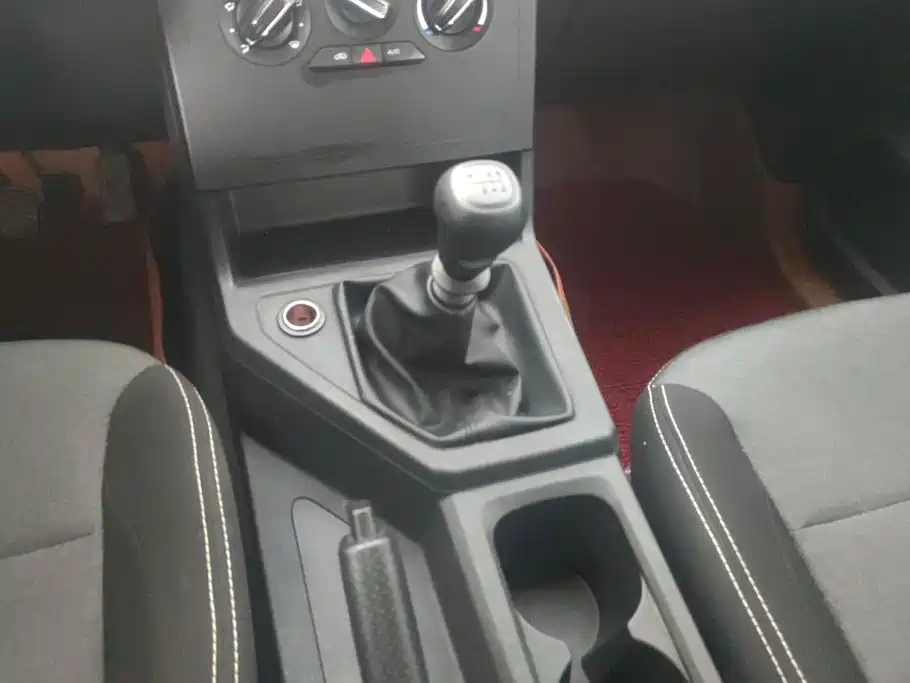 Wuling Motors Wuling Hongguang PLUS 2020 2020 1.5L Manual Standard 5-seater
